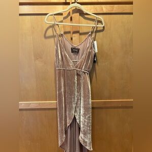 Reformation Blush Velvet Wrap Dress Size XS P - NWT